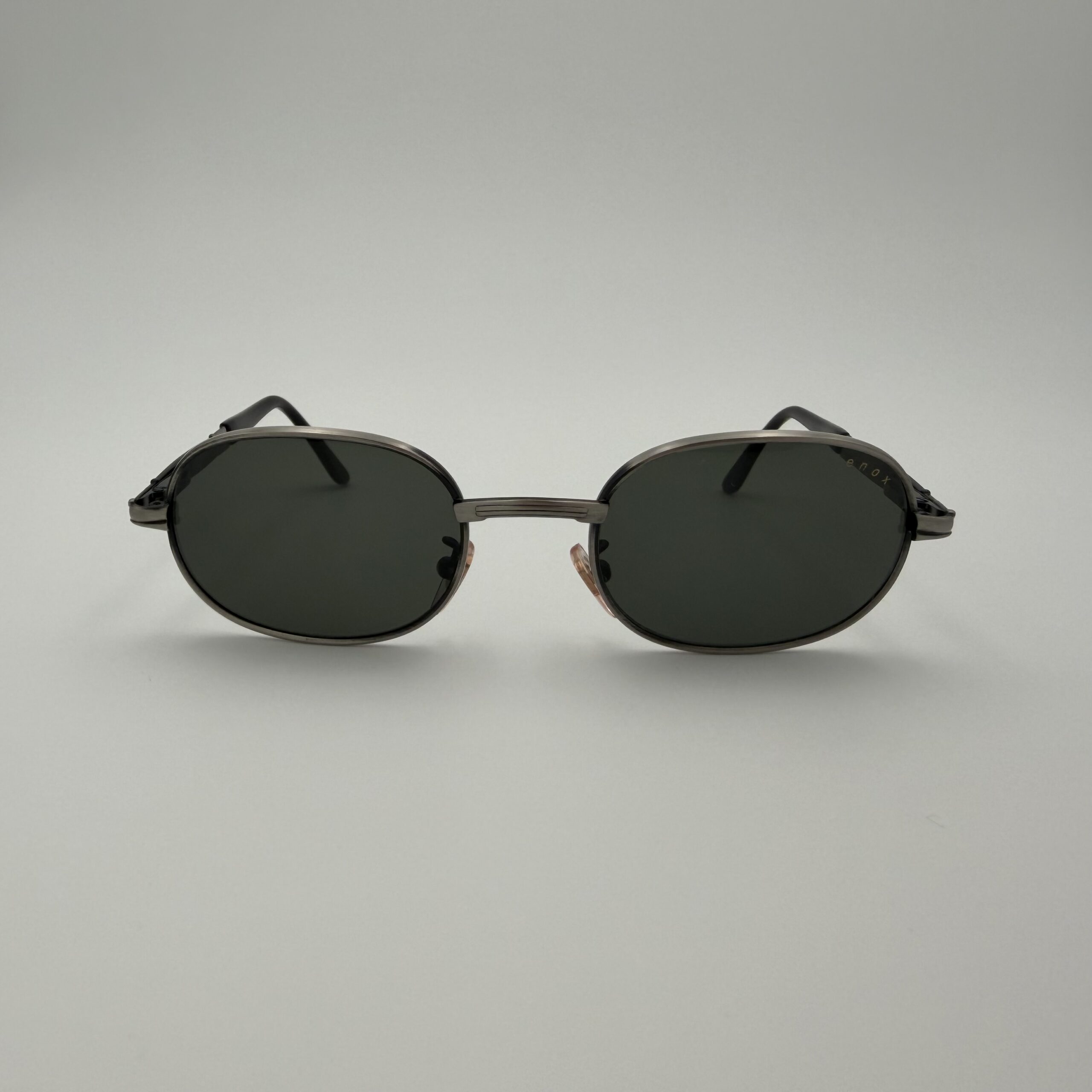 Enox Eyewear Vintage 90s – Modello Ovale Industrial in Metallo Gunmetal