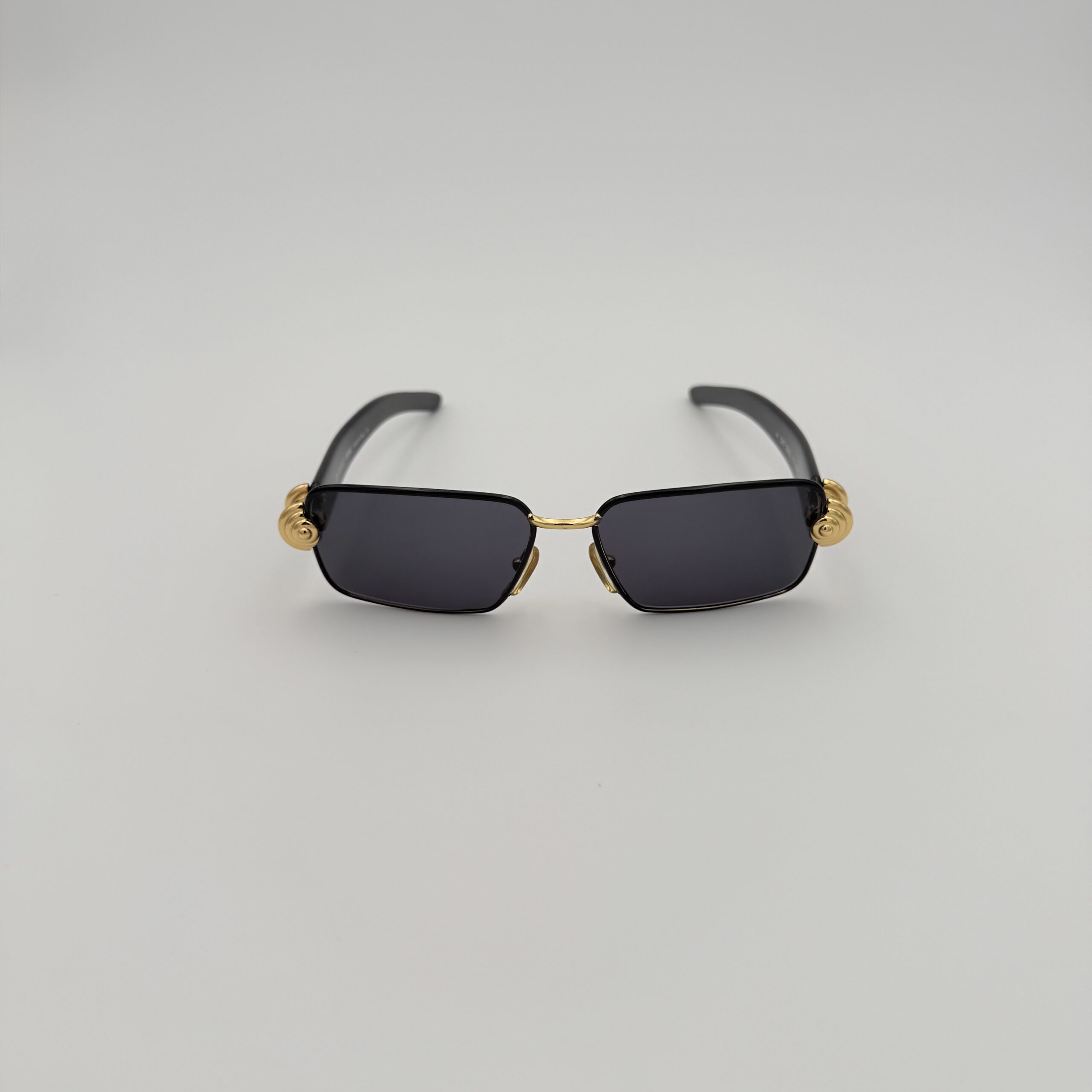 Occhiali da Sole Vintage Gianfranco Ferré GFF 317/S – Silhouette Geometrica Minimal