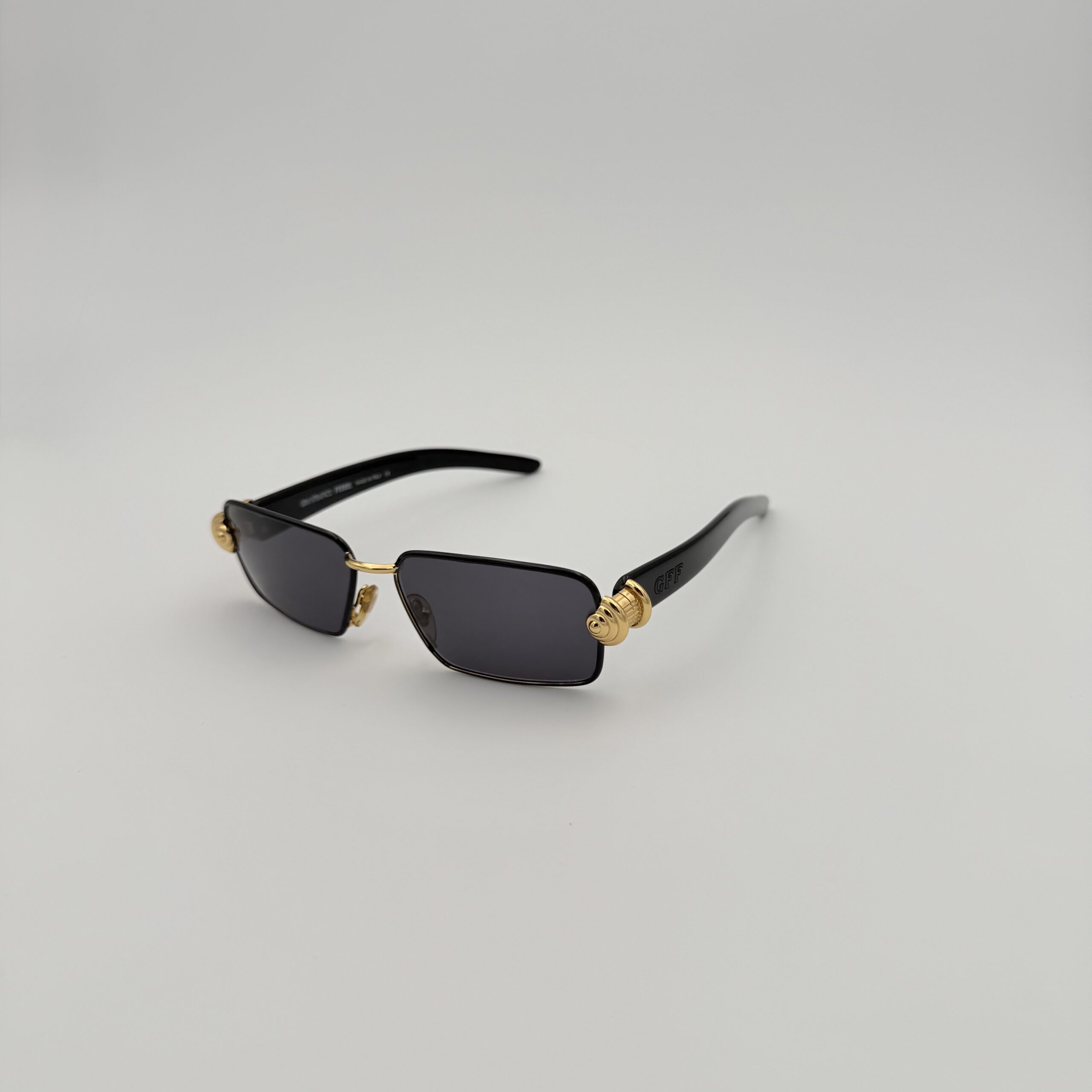 Occhiali da Sole Vintage Gianfranco Ferré GFF 317/S – Silhouette Geometrica Minimal - immagine 3