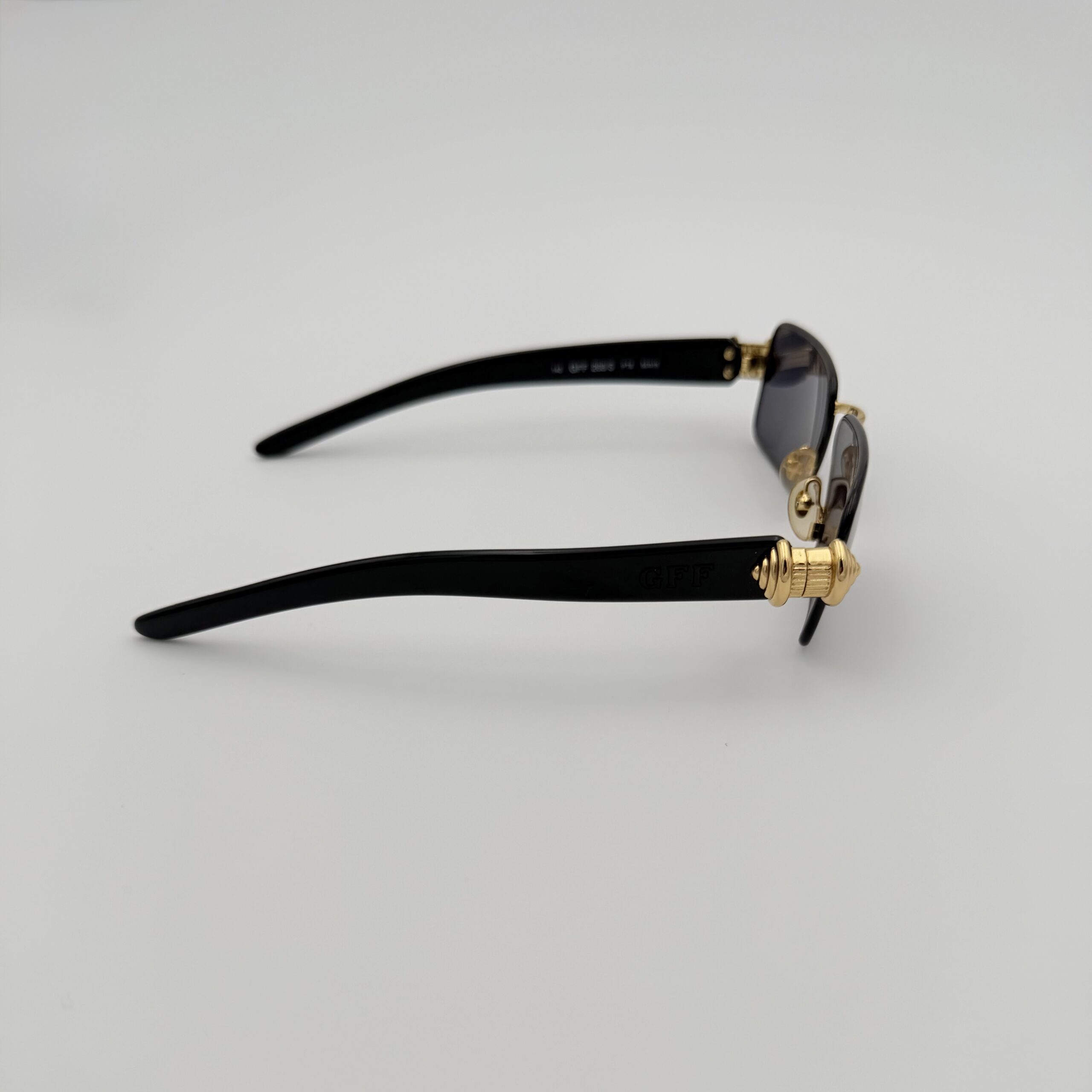 Occhiali da Sole Vintage Gianfranco Ferré GFF 317/S – Silhouette Geometrica Minimal - immagine 4